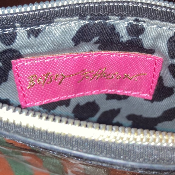 Vintage Betsey Johnson Coin Purse - Picture 2 of 2